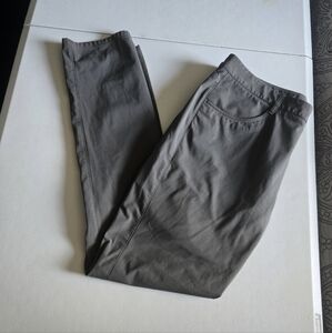 Vuori Meta Pant Athletic Slim Fit Pants Size 34 Grey Color